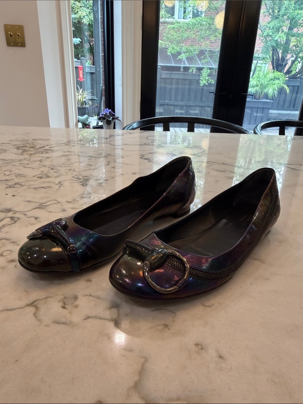 Gucci Iridescent Purple-Black Ballet Flats with Horsebit Buckle